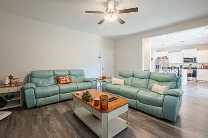 1520 Sawtooth Dr — Photo 16