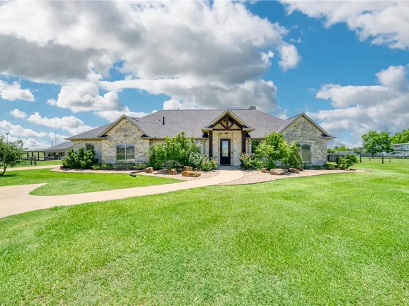 9652 Locke Rd, Bryan, TX 77808
