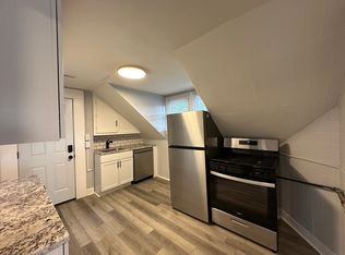213 Green St APT 4, Syracuse, NY 13203