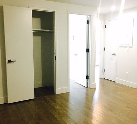 4th image of 155 Meserole St #44A