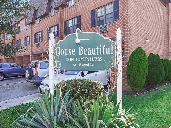 219-02 64th Ave Floor 3, Oakland Gardens, NY 11364