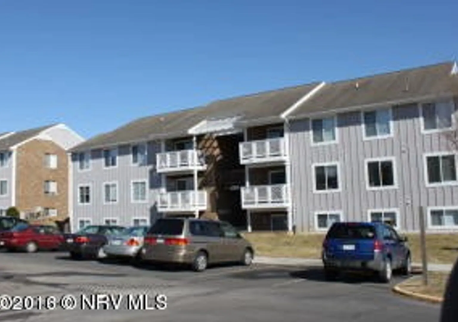 4 Bed 2 Bath Condo Available Summer 2026 — Photo 1