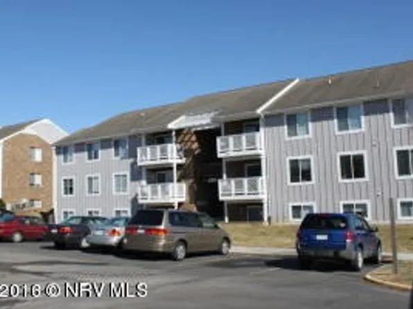 1204K University Terrace Dr, Blacksburg, VA