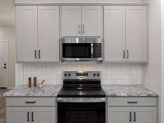 Wales Ranch - Sunflower Interior Image 4