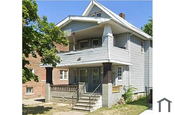 12309 Edmonton Ave photo 1