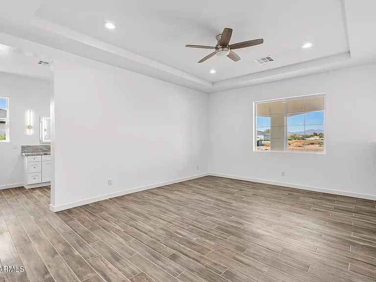 22926 W La Mirada Dr — Photo 32