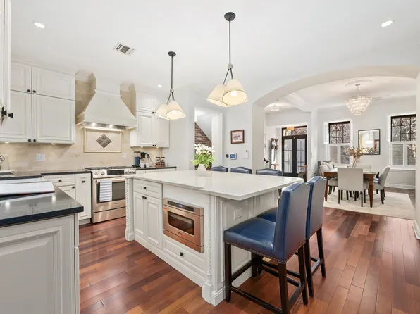 944 Bloomfield Street image 1 of 37