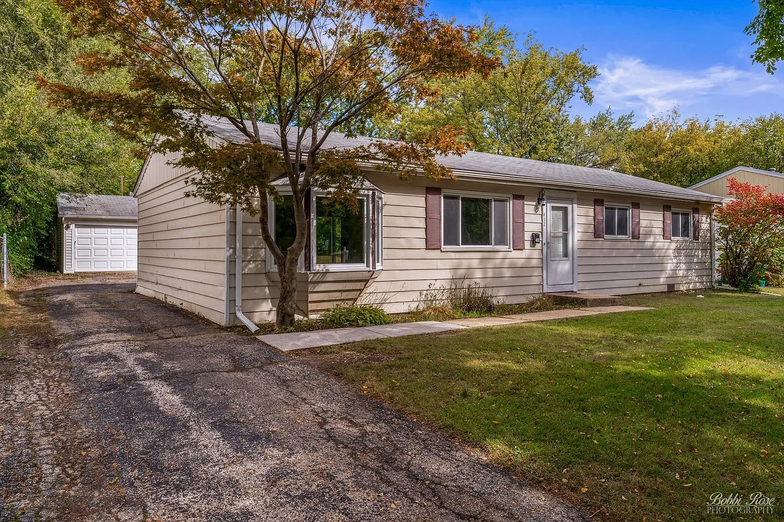412 Cherry Valley Rd photo 1