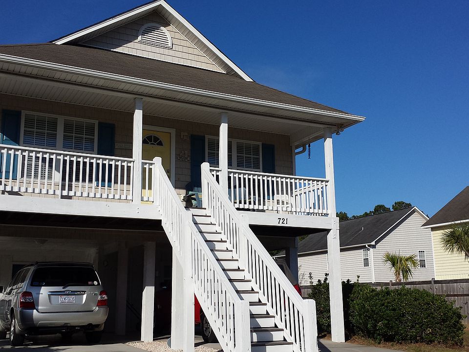 2nd image of 721 Ocracoke Dr