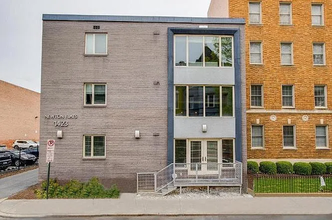1423 Newton St NW — Photo 11