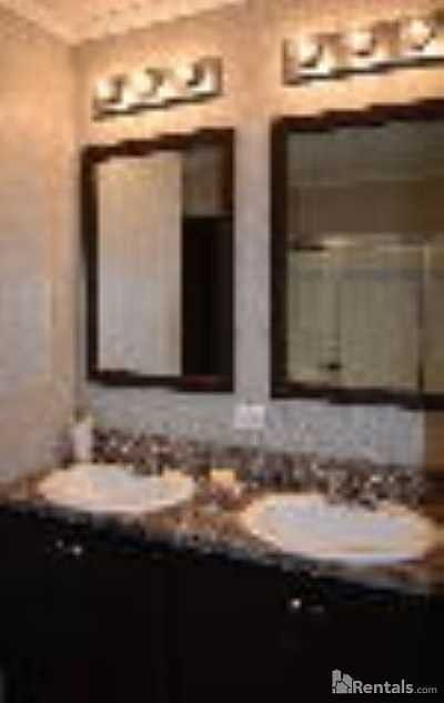 2nd image of 1458 Bobby Dr