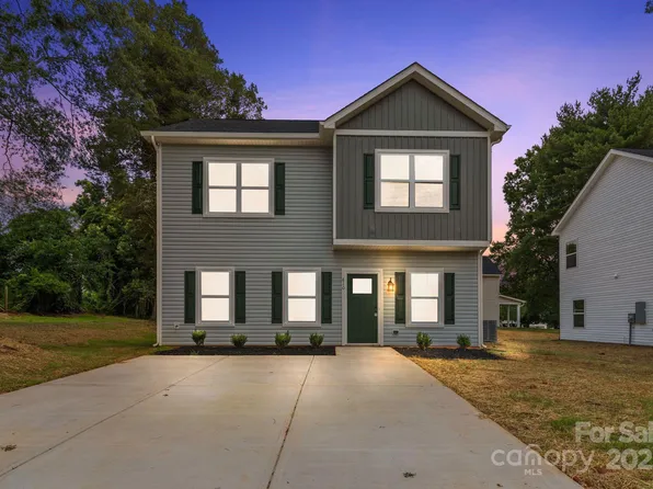 810 Wesley Dr, Statesville, NC 28677
