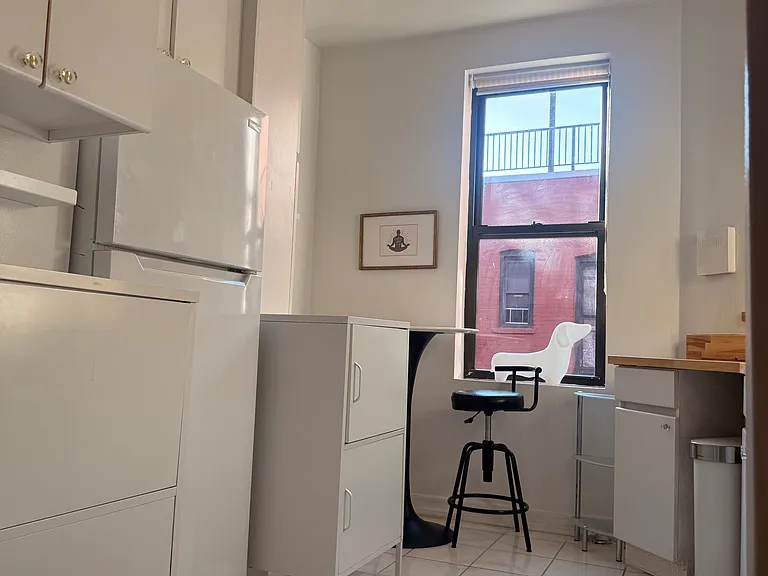 31 Tiemann Pl #68 — Photo 6