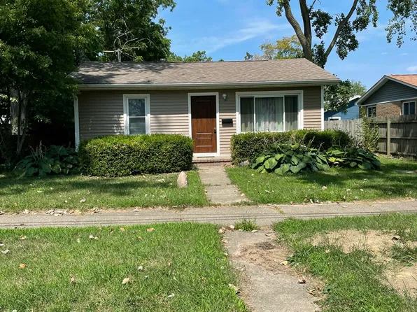 409 Humphrey St, South Haven, MI 49090