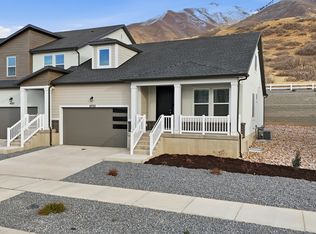 4733 S Heartwood Rd, Mapleton, UT 84664