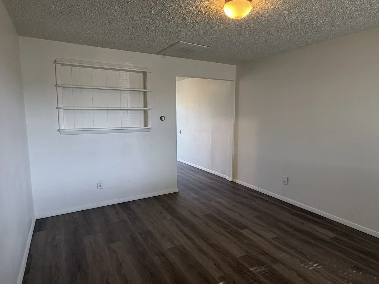 4904 South Iowa Avenue — Photo 4