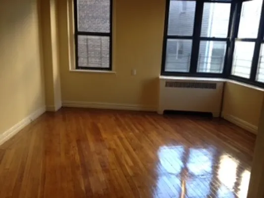 Rented by PMG Real Estate  | media 1