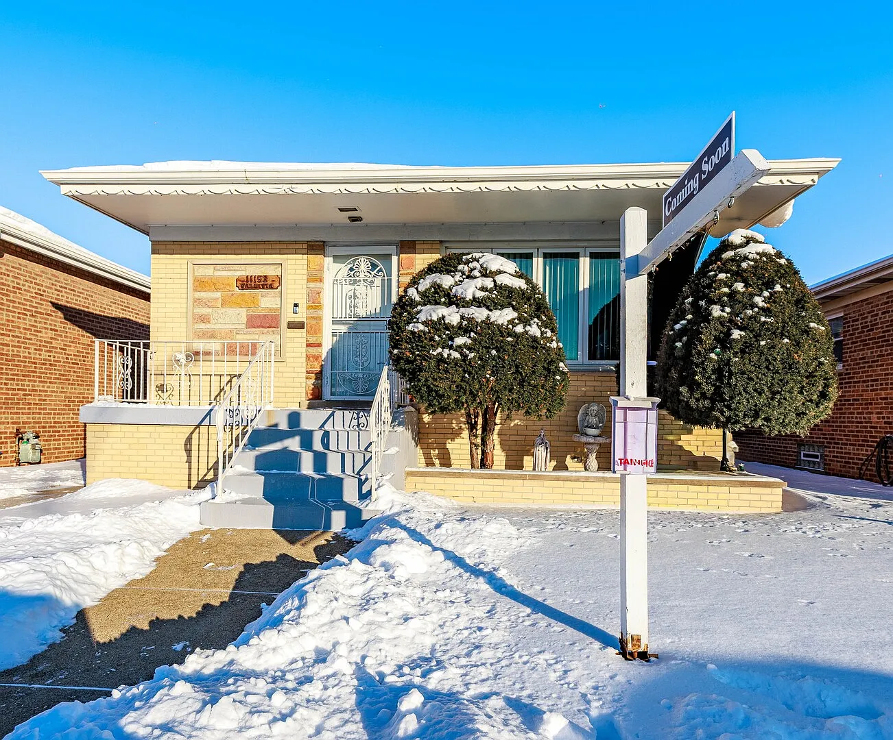11153 S Avenue L photo 1