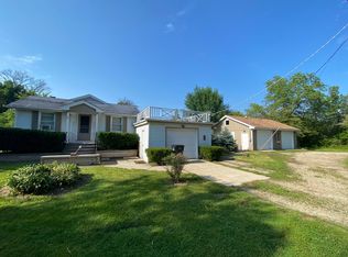 27844 W Grass Lake Rd, Antioch, IL 60002