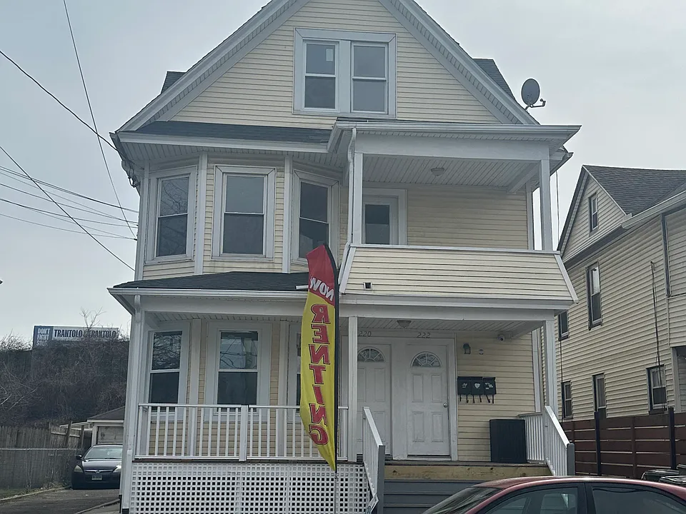 220-222 Beardsley St #3