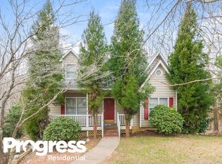 513 Robin Hood Dr, Douglasville, GA 30134