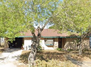 205 E 5th St, Los Fresnos, TX 78566