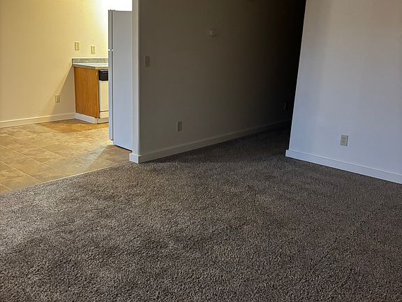 4th image of 2591 Mill Creek Ln Unit 202