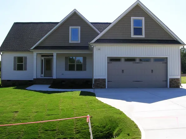 140 Hampshire Ct Lot 8, Four Oaks, NC 27524