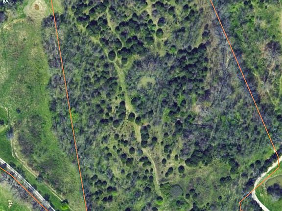 3rd image of 1900 Ritter Ln