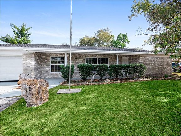 2nd image of 3133 Crooked Oak Ct #7