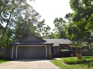 5205 NW 27th Dr, Gainesville, FL 32605