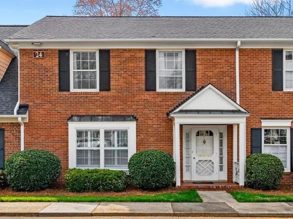 24 Fountain Manor Dr Unit C, Greensboro, NC 27405