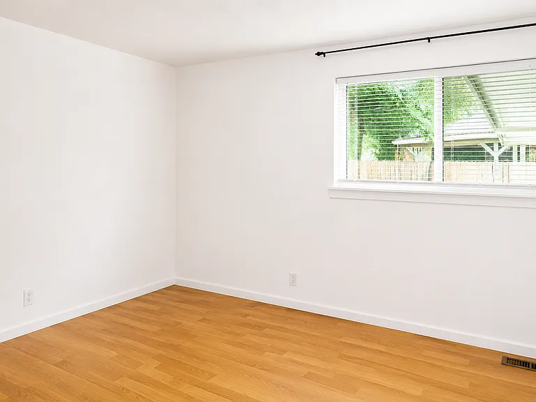 5814 Renton Ave S — Photo 9