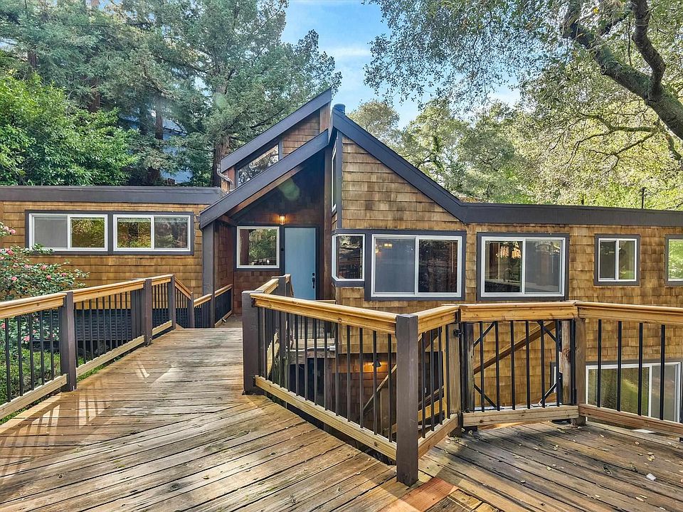 1st image of 9 Wildwood Rd