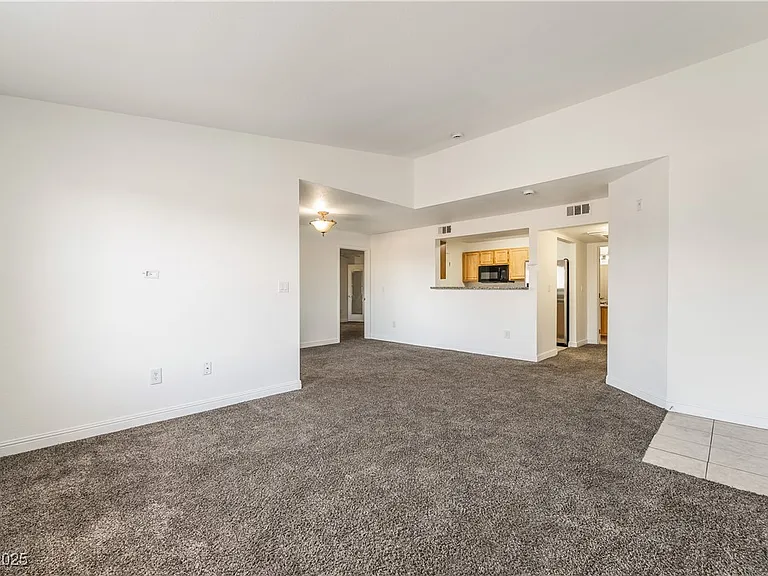 5055 W Hacienda Ave #2127 — Photo 8