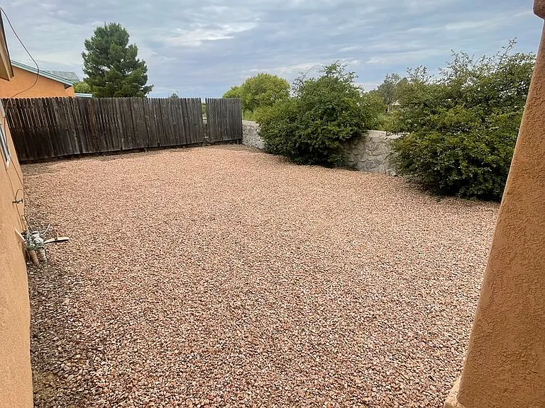 5015 Emerald St — Photo 19