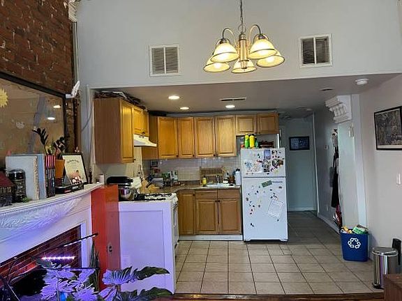 5th image of 568 Madison Ave APT 2