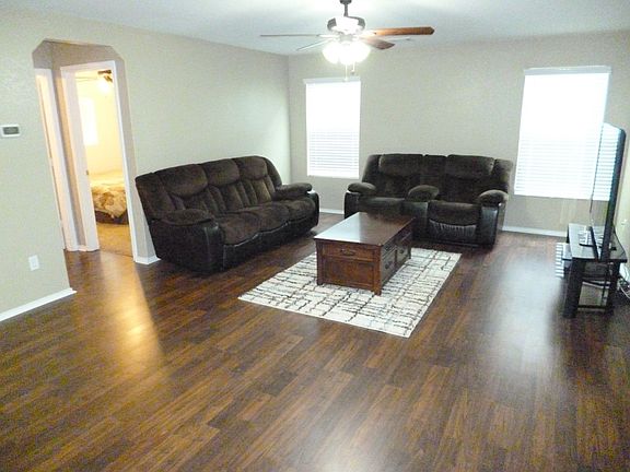 4th image of 10923 Livewater Trl