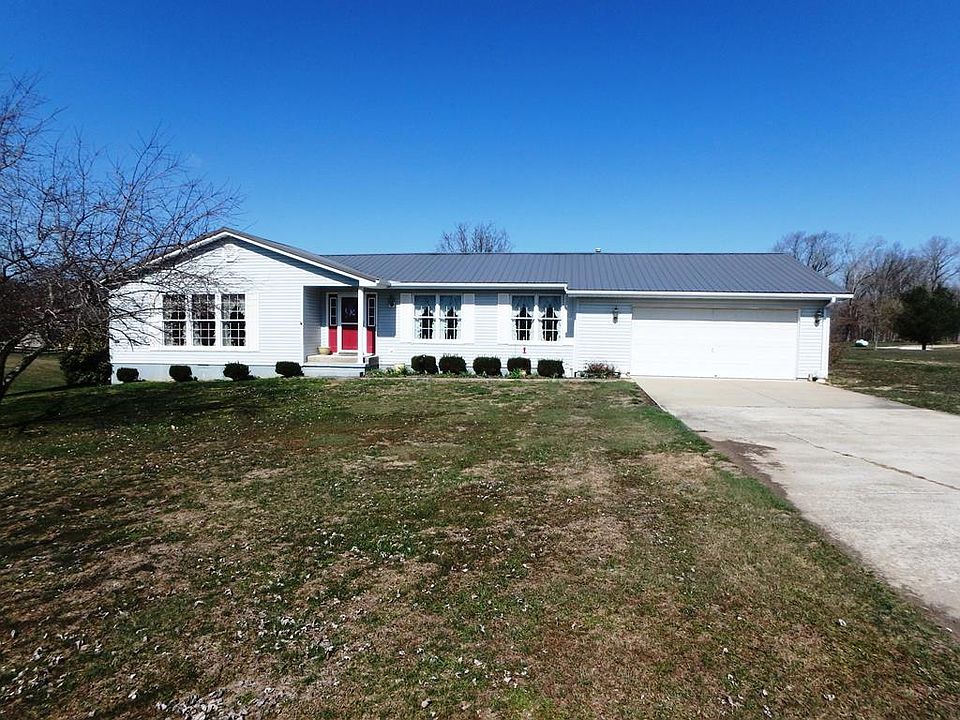 1st image of 476 Berry Garden Ln