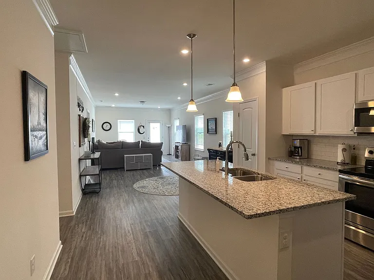 613 Tines Dr — Photo 7