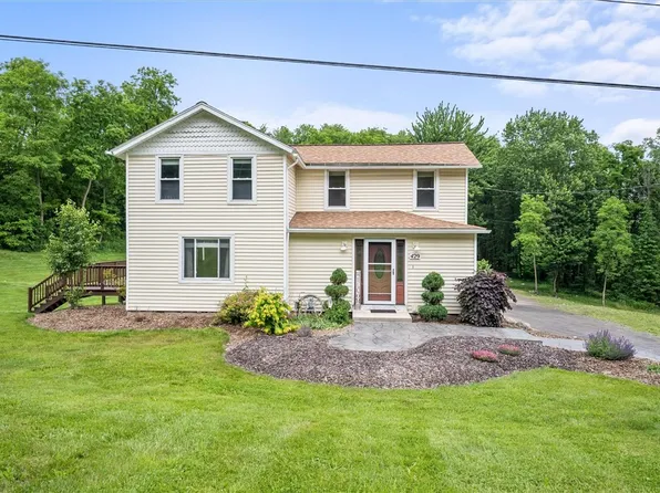 429 Walworth Penfield Rd, Macedon, NY 14502