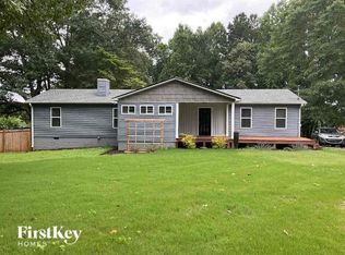 595 School Rd, Dallas, GA 30132