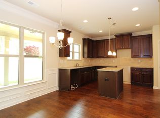 8016 White Oak Loop, Lithonia, GA 30038