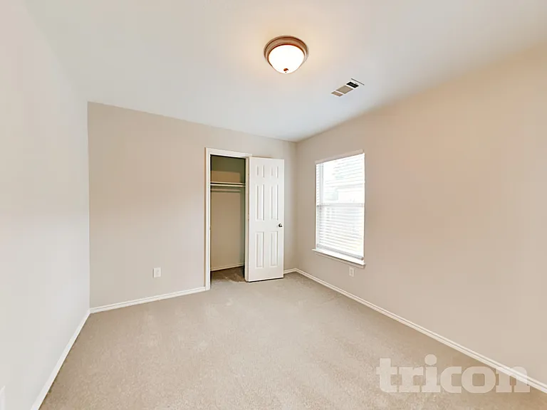 209 Brahma Way — Photo 13