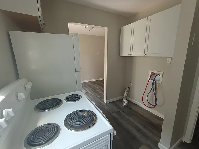 1202 E Walford Dr #11 — Photo 10