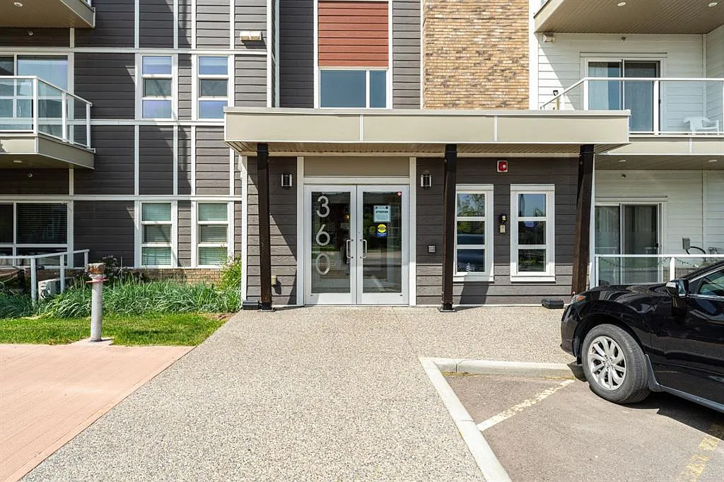 2 bed, 965 sqft, $2,100 — Photo 3