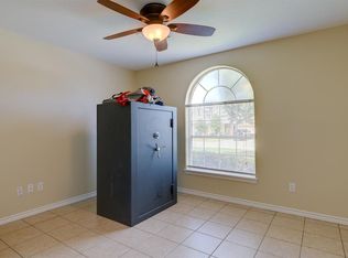 2308 Shady Tree Ln, Conroe, TX 77301