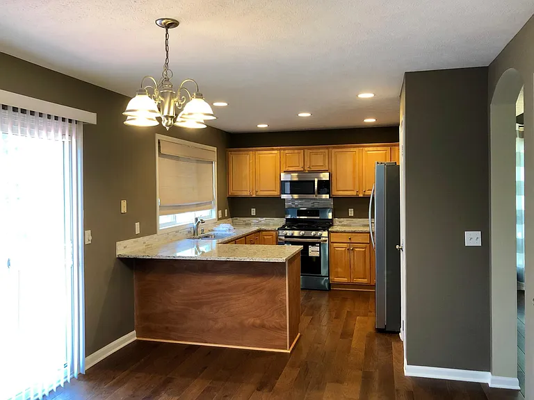 703 Maple Hill Ct SE — Photo 11