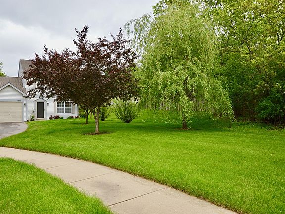2nd image of 1336 N Village Dr