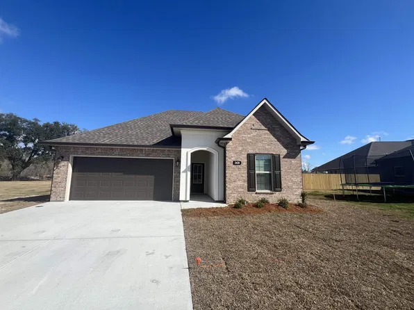 2428 Goldfinch Dr, Houma, LA 70364